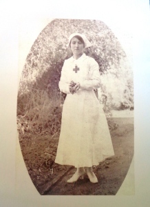 Photograph of Miss Phoebe Lyons ca. 1915 who served cakes to the Coo-ees at Euchareena in 1915, and as a 90 year old served cakes to the marchers in the 1987 Coo-ee March Re-enactment (Photograph courtesy Mrs J. Noble)